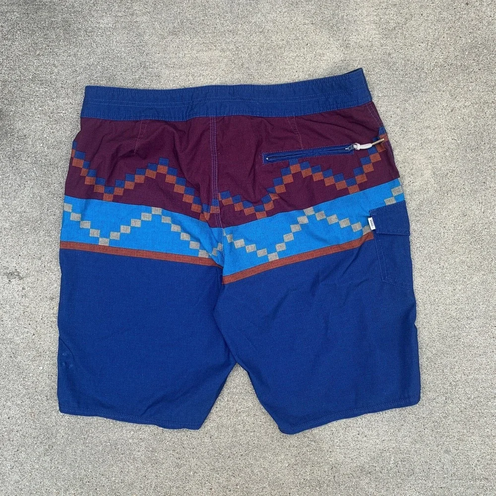 Vans Nathan Fletcher‎ Board Shorts Size 34 Blue Maroon 